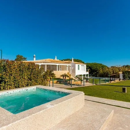 Vila Quintinha Da Balaia *
